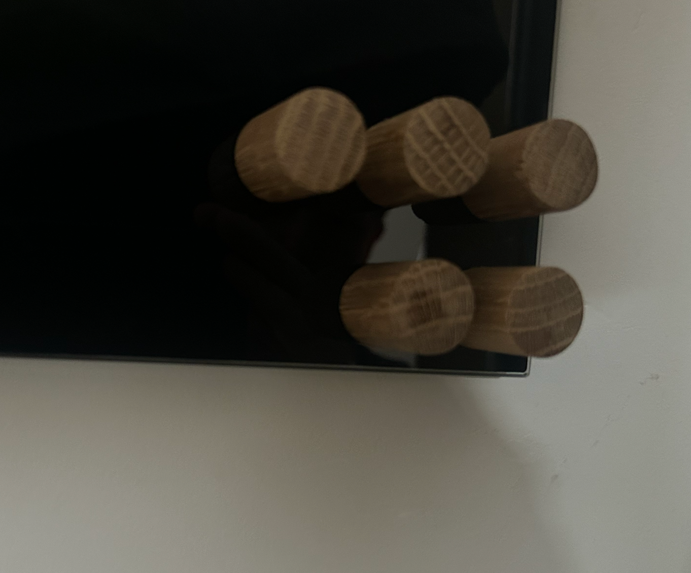 Handgemachte Magnete aus Eiche – Starke Holzmagnete mit Neodym | Kühlschrankmagnet |Büro | Holz | Design Magnet | Geschenkidee