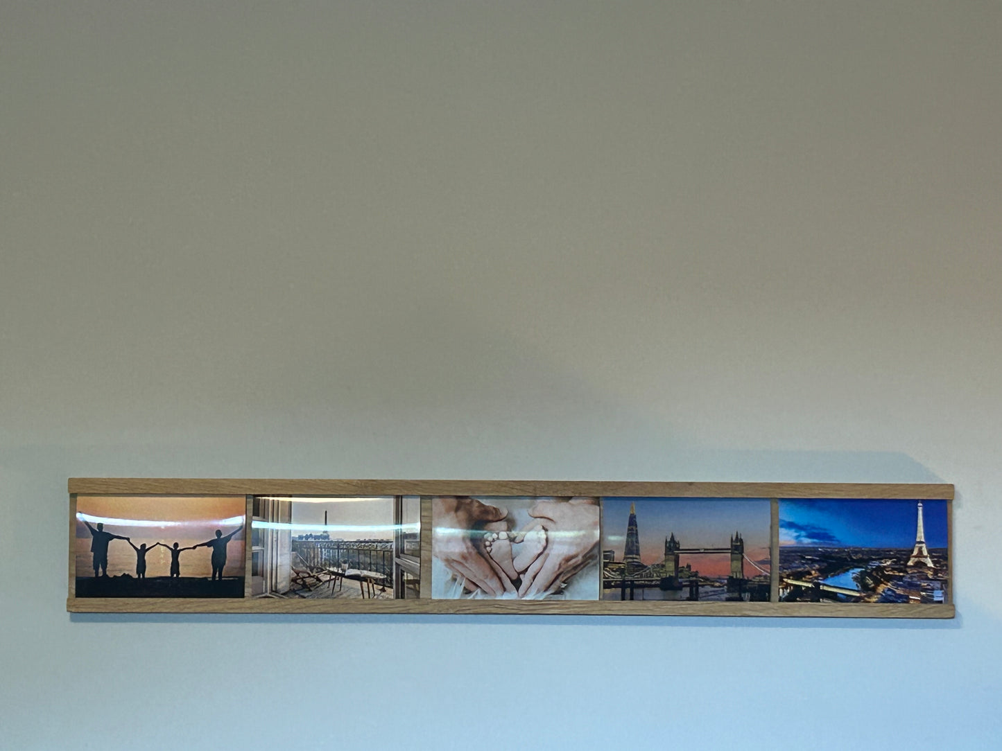 Bilderleiste Holz Eiche | Fotoleiste Wand | Bilderhalter | Kartenhalter | Fotoschiene | Geschenk I Idee Handarbeit für Bilder im Querformat