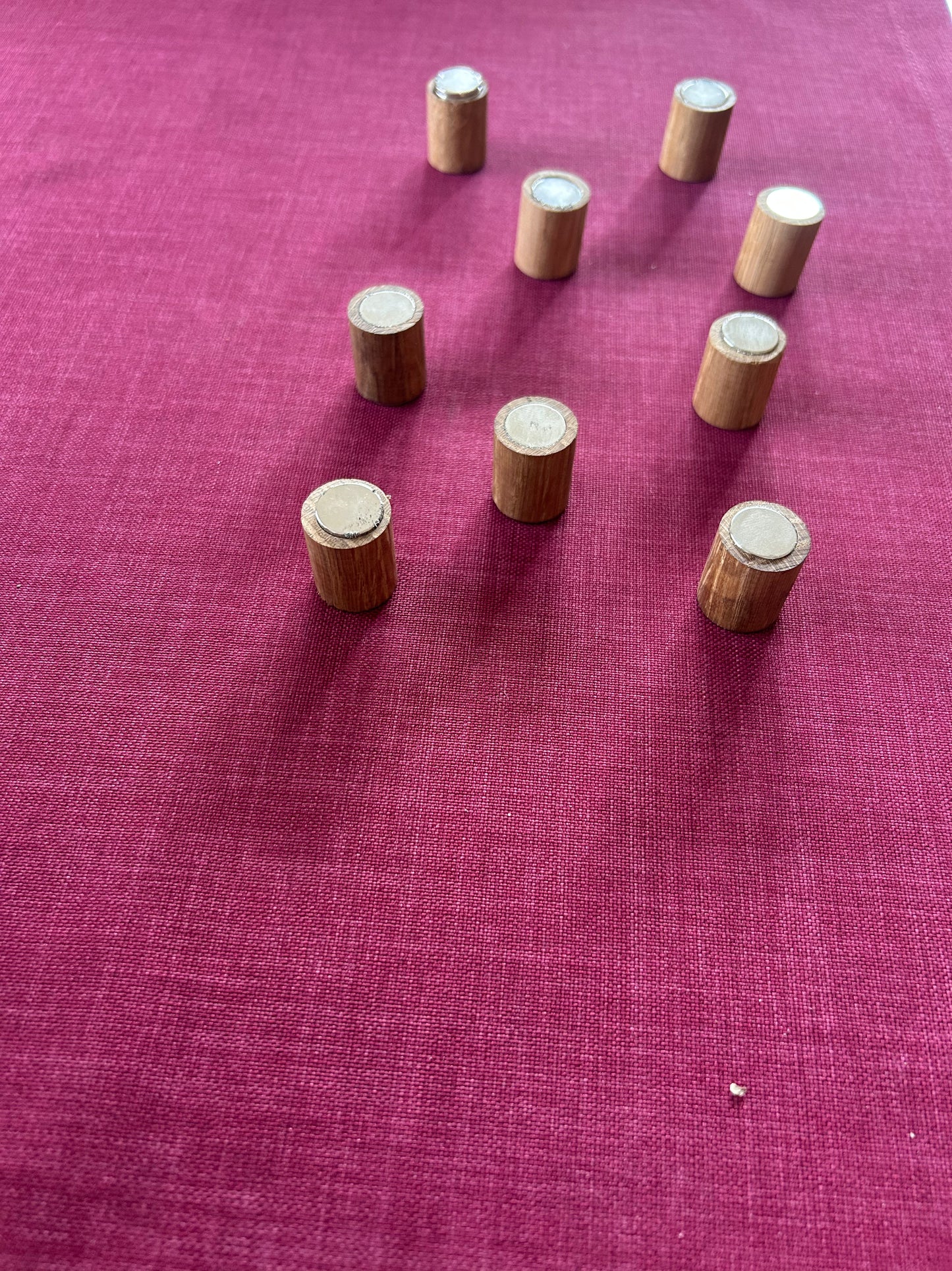 Handgemachte Magnete aus Eiche – Starke Holzmagnete mit Neodym | Kühlschrankmagnet |Büro | Holz | Design Magnet | Geschenkidee