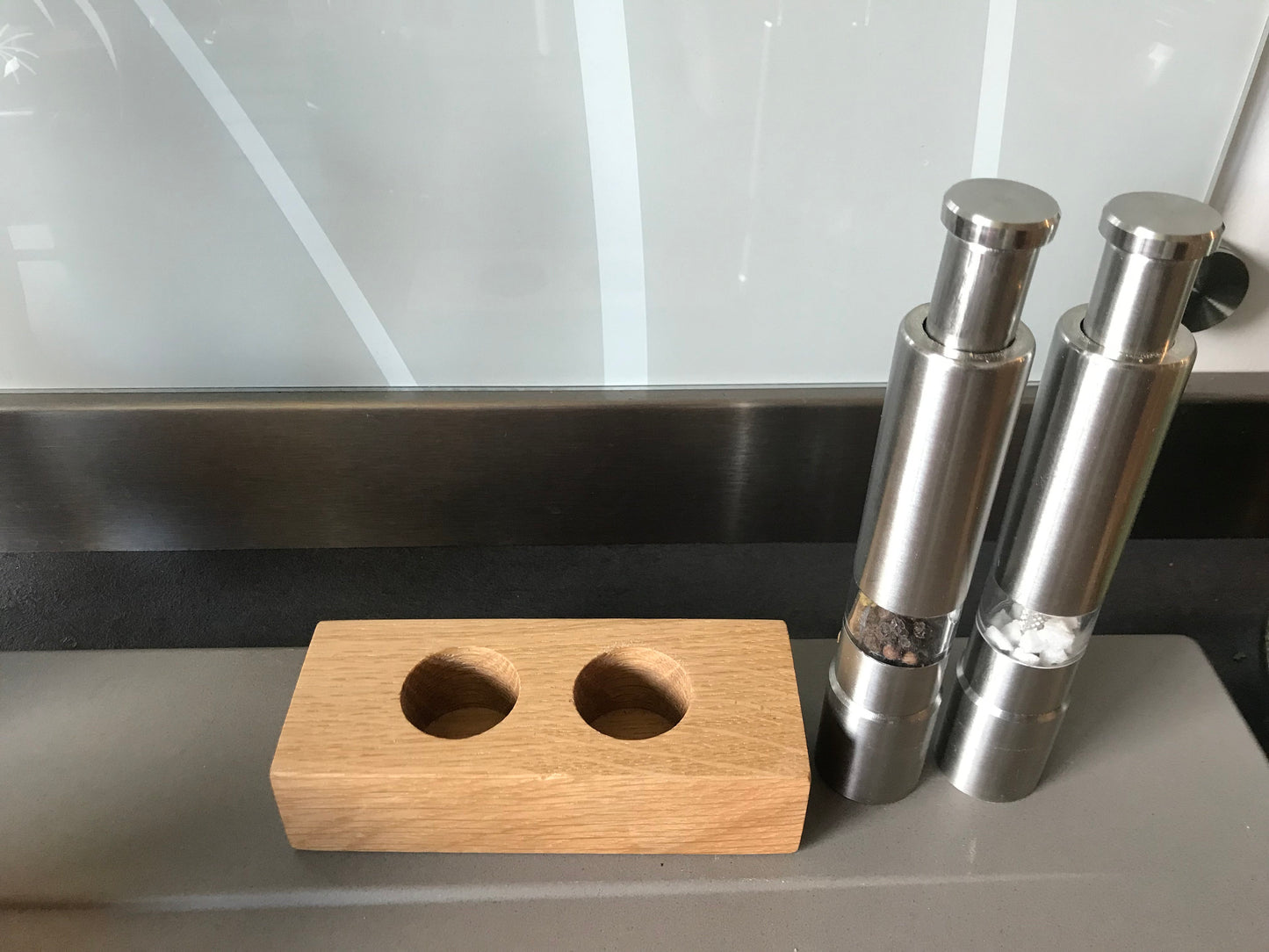 Gewürzmühlen I Salz- und Pfefferstreuer inklusive Holzständer I innerhalb von 24 Std. versandfertig