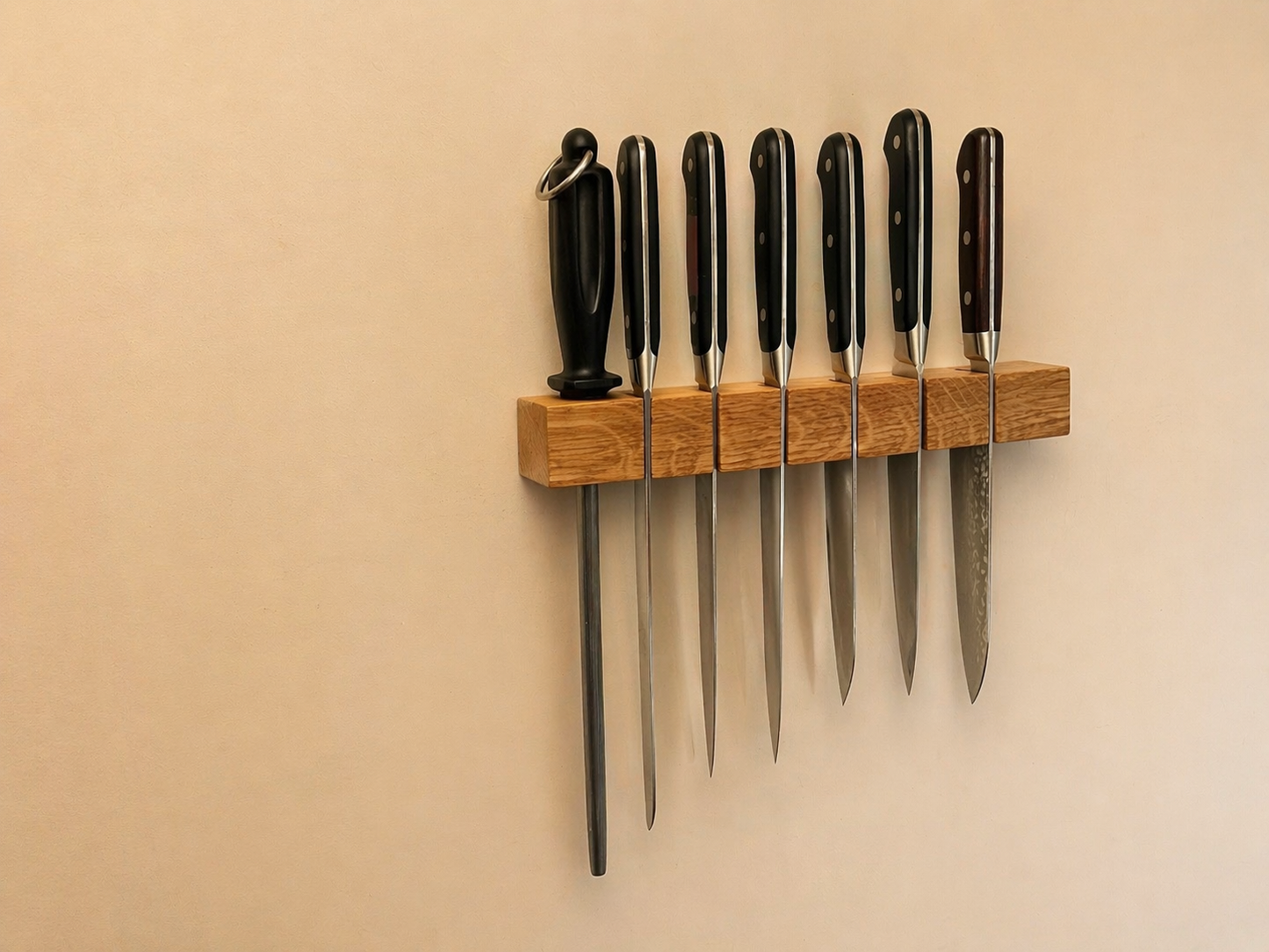 Messerblock Wand Eiche Massiv – Messerhalter Holz Handgefertigt – Messerleiste Schwebend – Küchendeko & Geschenk für Hobbyköche
