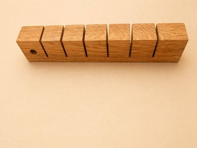 Messerblock Wand Eiche Massiv – Messerhalter Holz Handgefertigt – Messerleiste Schwebend – Küchendeko & Geschenk für Hobbyköche