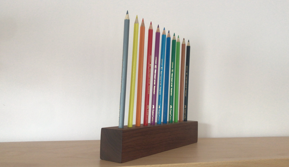 Minimalist Walnut Pen Holder with 10 Colored Pencils – Handmade Desk Organizer, Office Accessory, Gift Idea