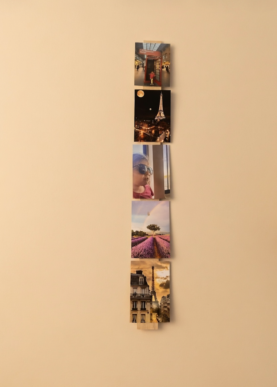 Magnetischer Fotohalter aus Eiche – Magnet Bilderleiste für Fotos & Postkarten – Minimalistische Holz Wanddeko – Magnetischer Bilderrahmen