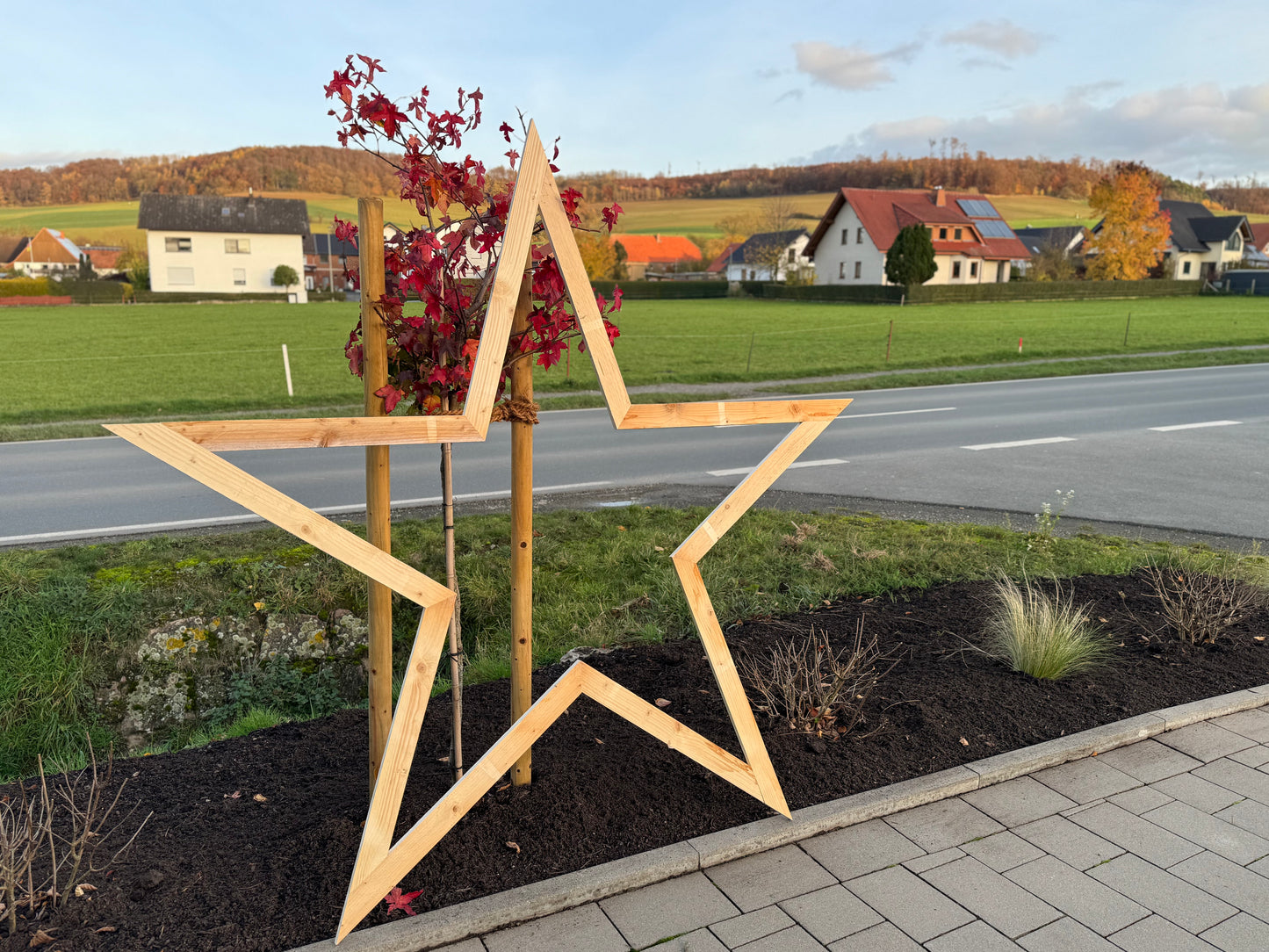 XXL Holz Weihnachtsstern 1,9 m | Große Weihnachtsdeko außen | LED Stern aus Fichte | Handgemacht in Deutschland | Outdoor Weihnachtsstern