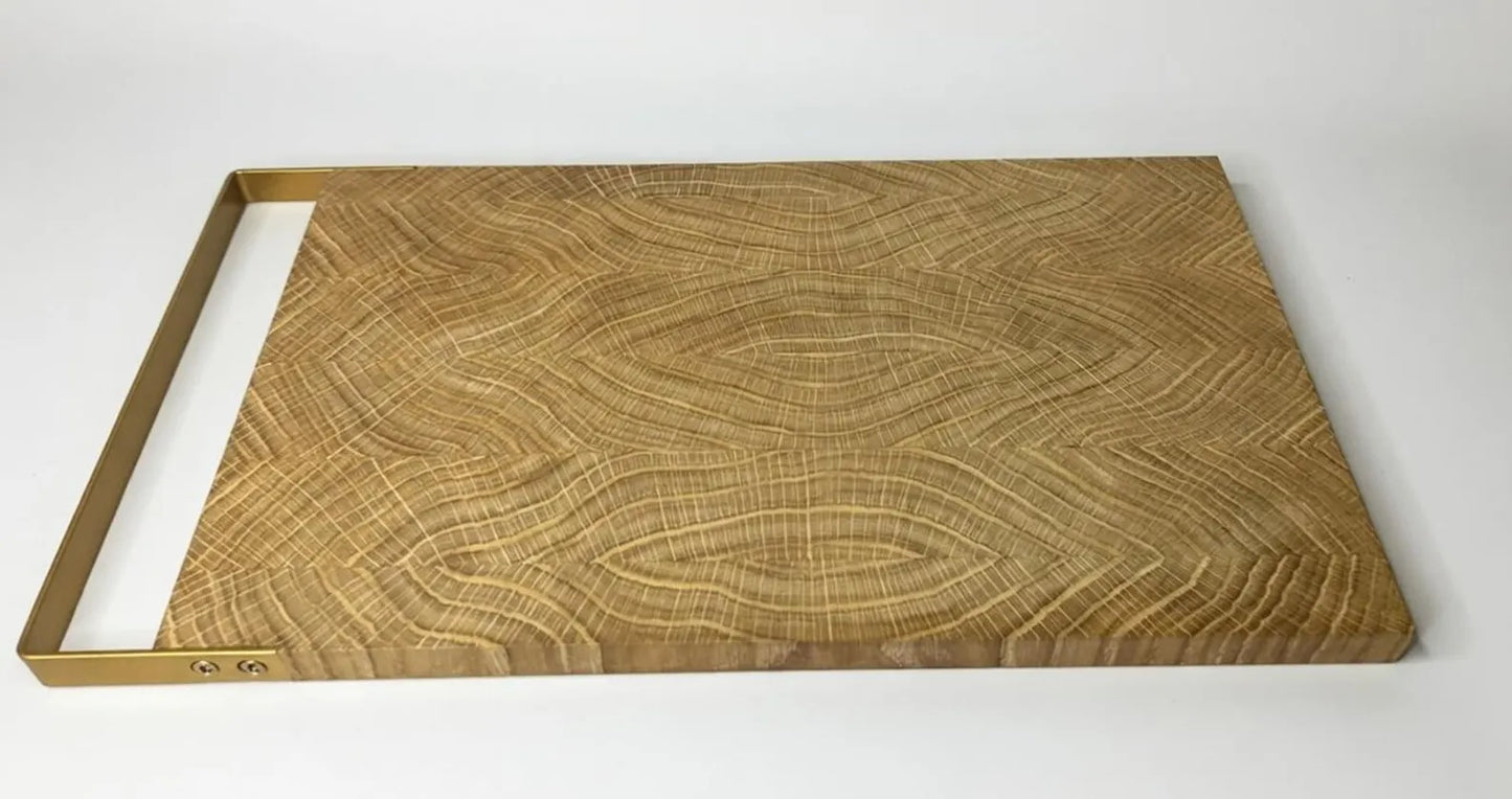 Handcrafted oak chopping board with brass handle | Sustainable cutting board | Wooden kitchen board | Gift for kitchen lovers