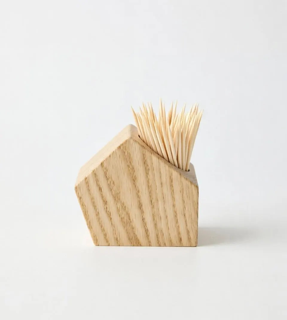Zahnstocherhalter aus Eiche in Hausform – handgefertigt, massiv Holz, dekorativ für Küche & Tisch
