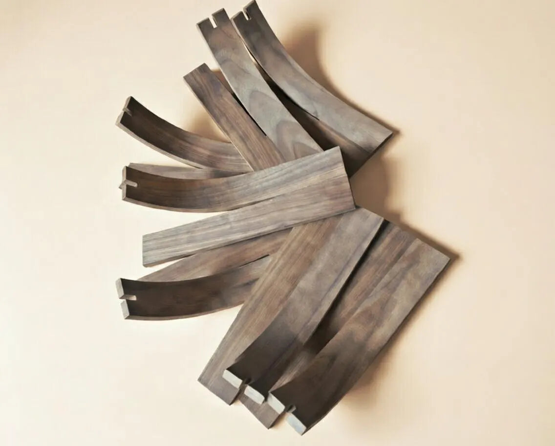 "Handcrafted Walnut Light Bulb Holder – Curved Wood Design, Wall Lamp without Electronics, Timeless &amp; Minimalist"