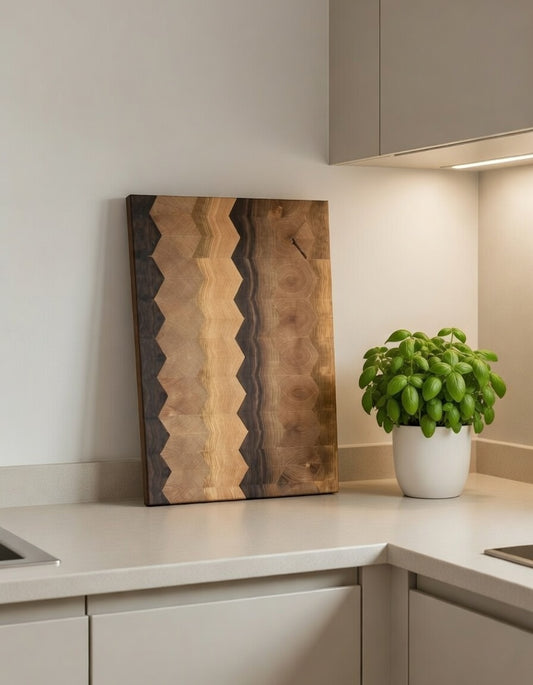 Handgefertigtes Hackbrett – Schneidebrett Massivholz Kirsche, Ahorn & Nussbaum – Unikat, langlebig, Geschenk für Küchenliebhaber