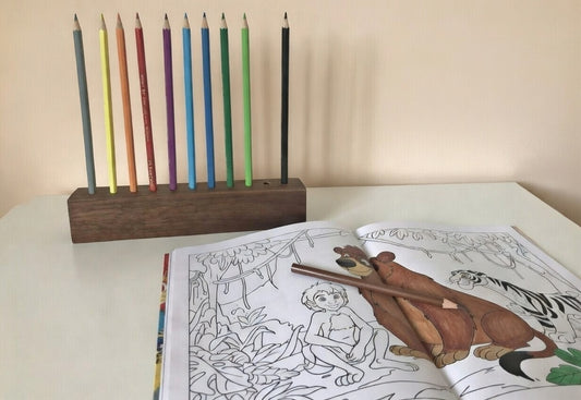 Minimalist Walnut Pen Holder with 10 Colored Pencils – Handmade Desk Organizer, Office Accessory, Gift Idea